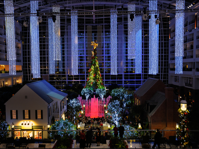 National Harbor Christmas by John Mcdonnell via Washington Post National Harbor Christmas by John Mcdonnell via Washington Post