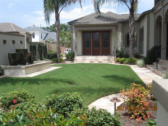 Idea House_Covington on Art Is Everywhere. Photo by Lorre Lei Jackson Idea House_Covington on Art Is Everywhere. Photo by Lorre Lei Jackson