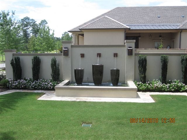 Landscaping. Photo by Lorre Lei Jackson on Art is Everywhere Landscaping. Photo by Lorre Lei Jackson on Art is Everywhere