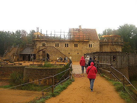 Guedelon in 2009. Courtesy Kurositas, seen on Art is Everywhere
