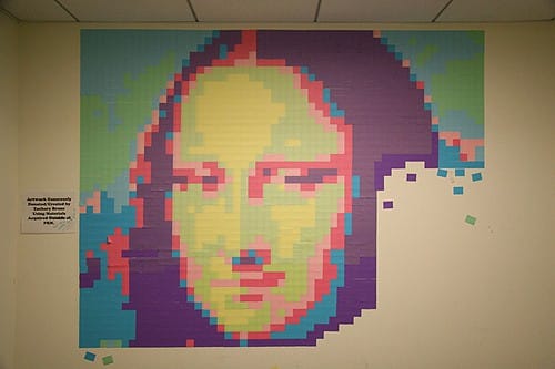 3Postit_Mona from Buzz Feed Mona Lisa Post-it Note mural from Buzz Feed on Art Is Everywhere