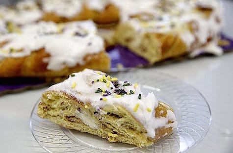 Caludas awesome king cake on Art Is Everywhere