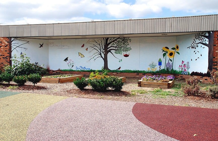 Jefferson Houston School Mural Installed, murals, Public Art, Ashley Spencer